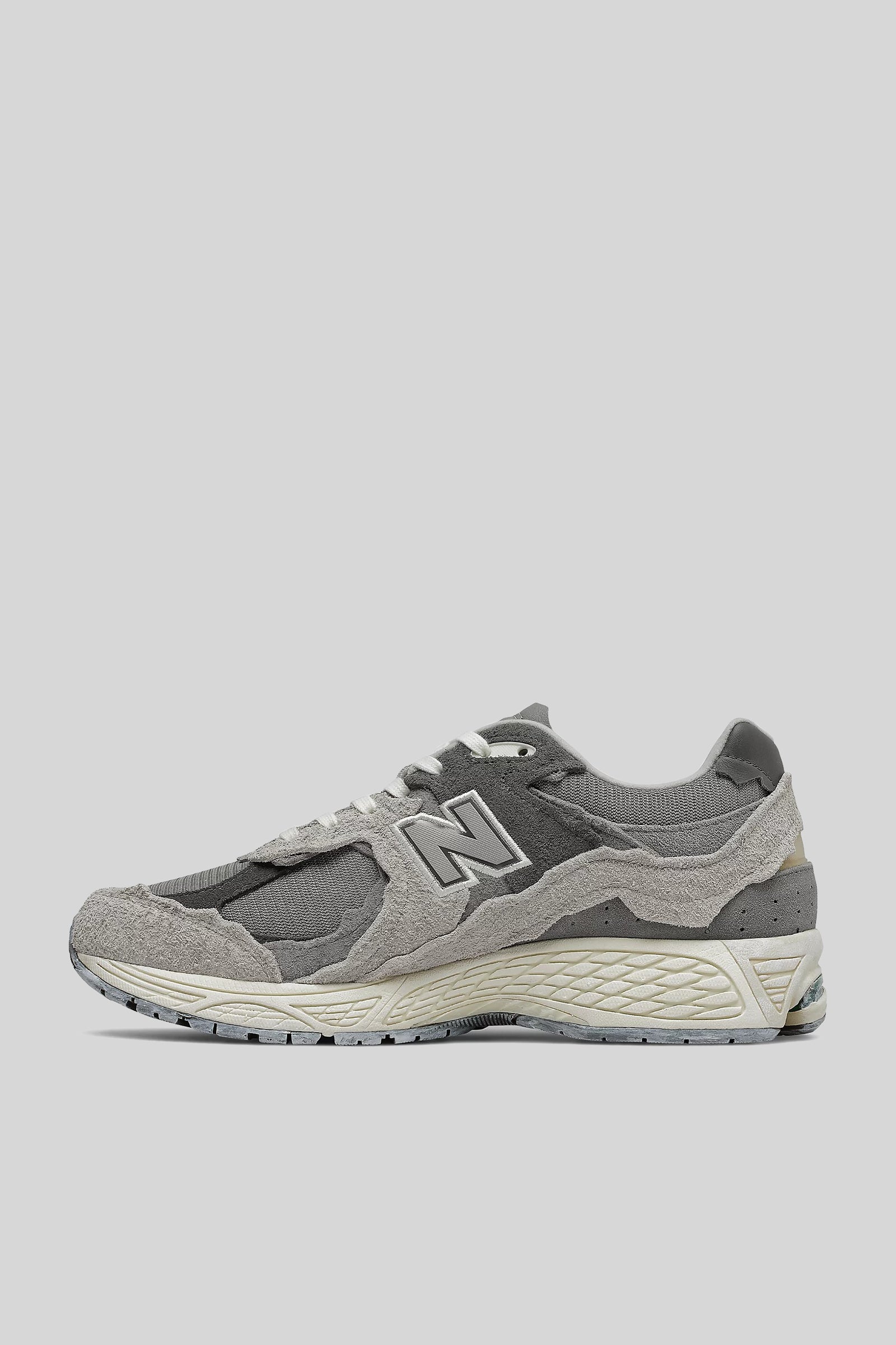 New Balance Sneaker 2002r Protection Pack Grigio Unisex - 5