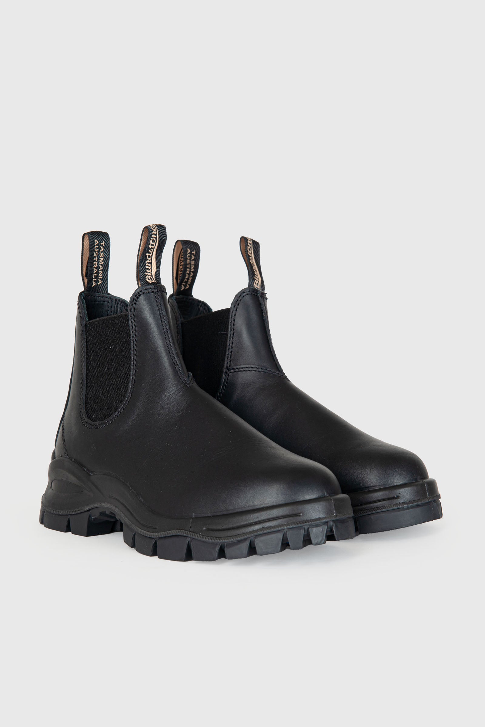2240 Black Leather Lug Chelsea Boot - 2