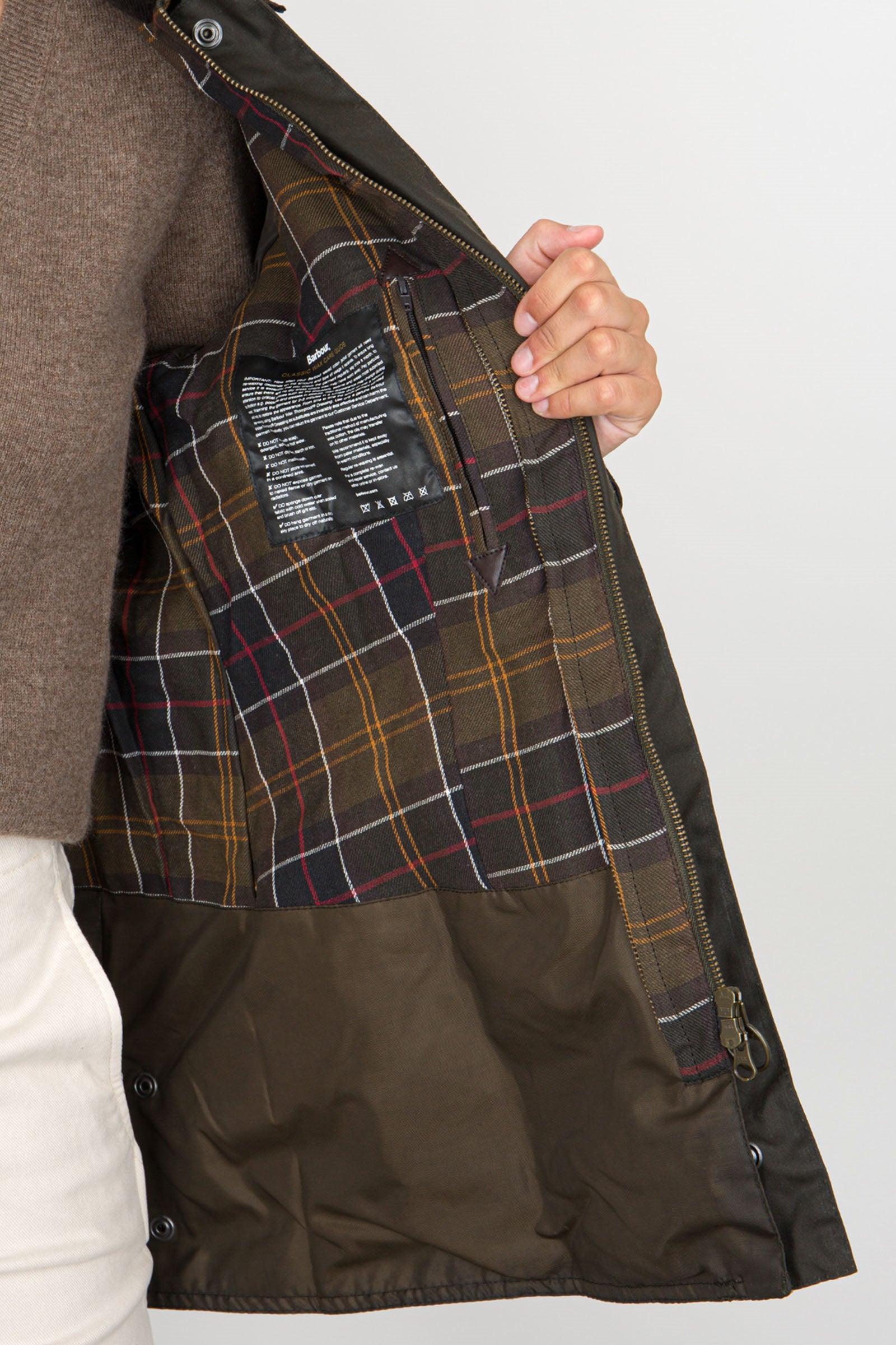 Beadnell Wax Jacket Olive - 8