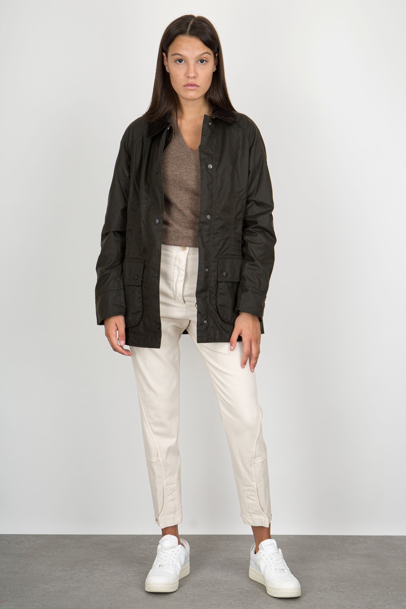 Beadnell Wax Jacket Olive - 9