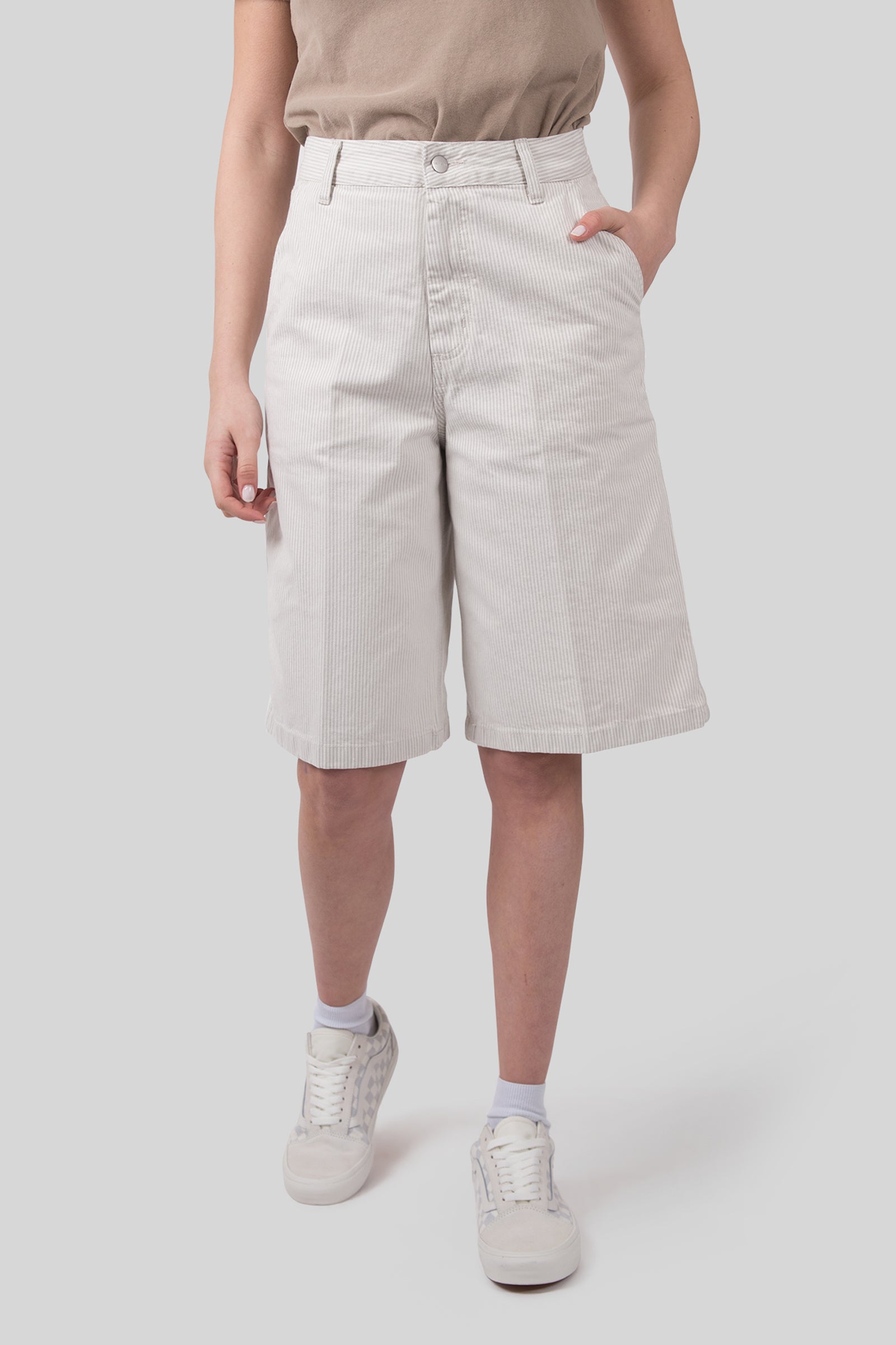 W' Mercer Single Knee Short - 6