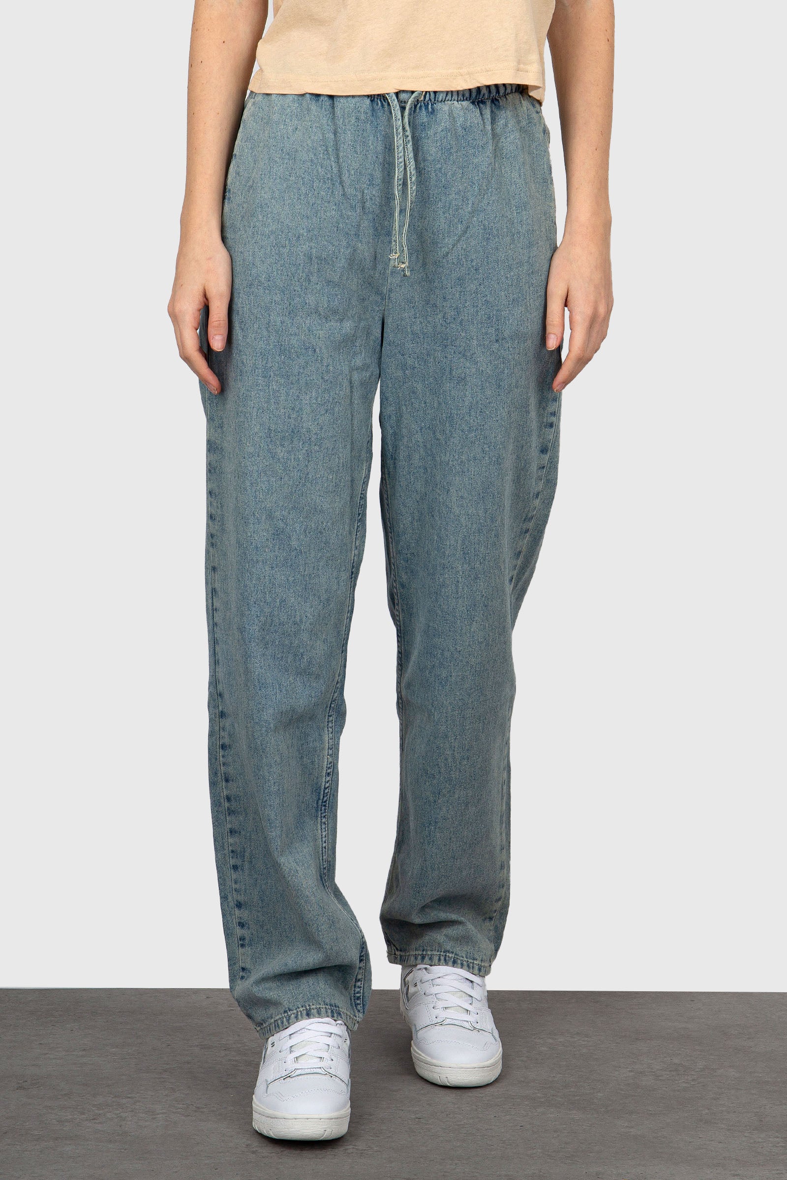 American Vintage Jeans Besobay Denim Blu Chiaro - 1