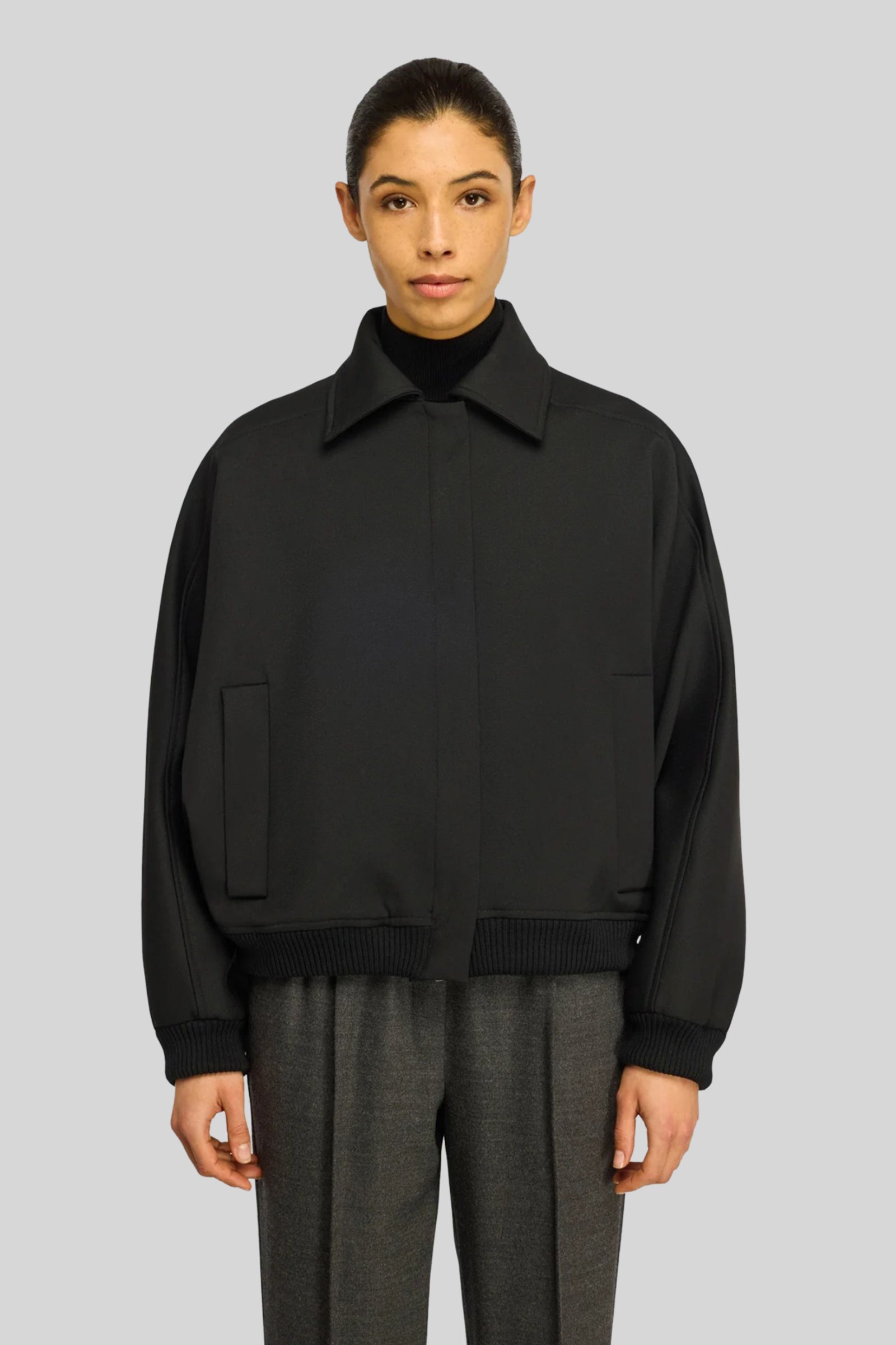 Renie Bomber - 1