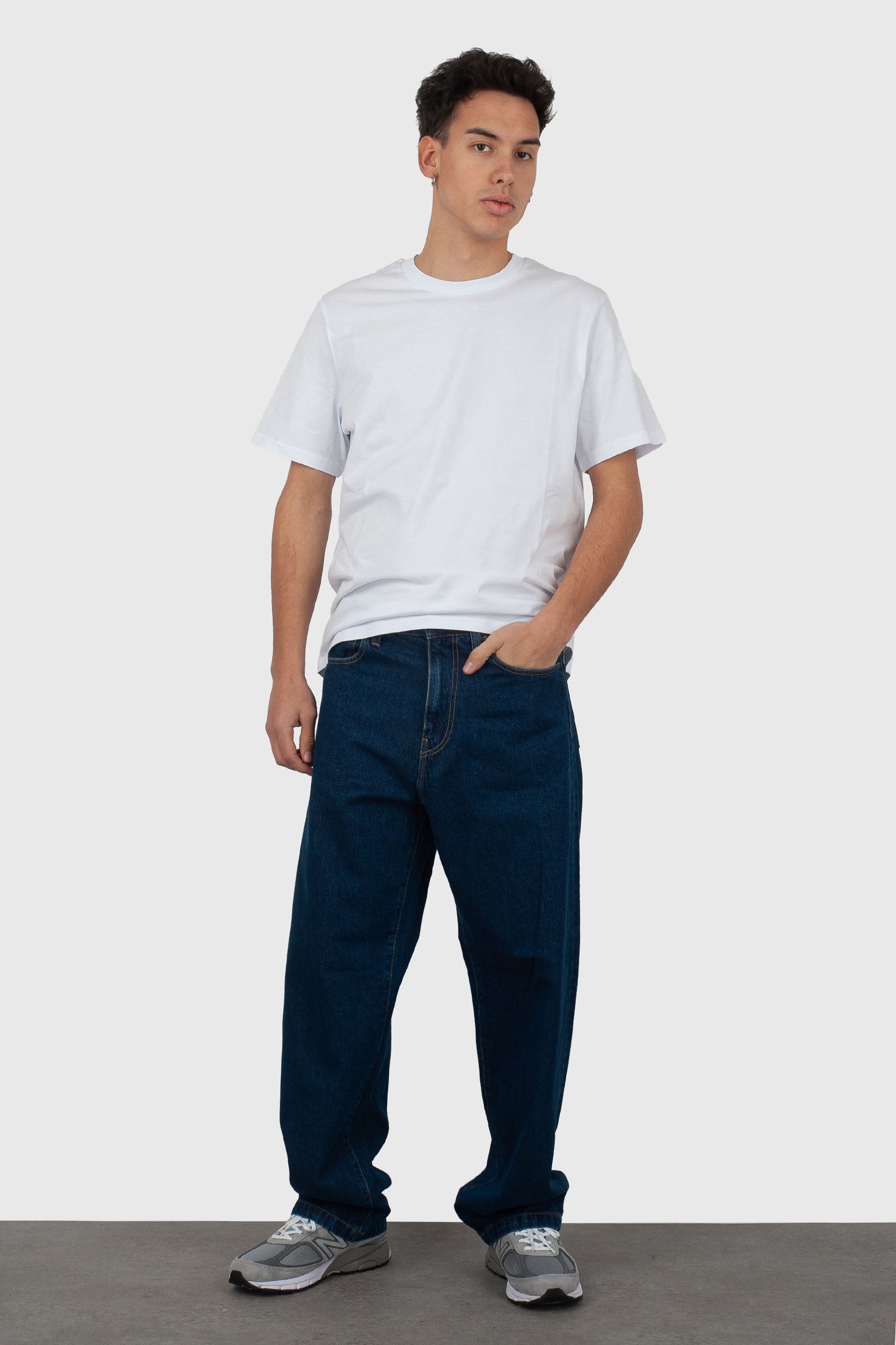 Landon Pant - 6
