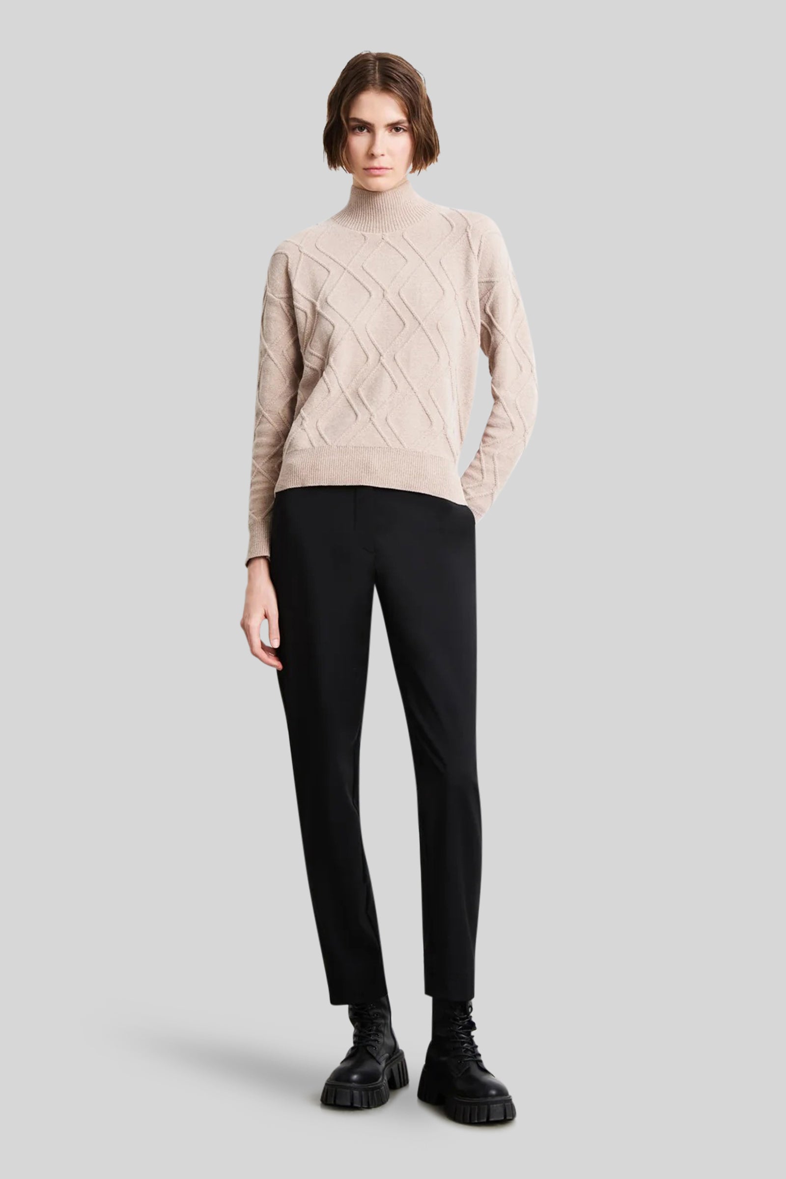 Velvet Fish Wolf Wom Knit - 3
