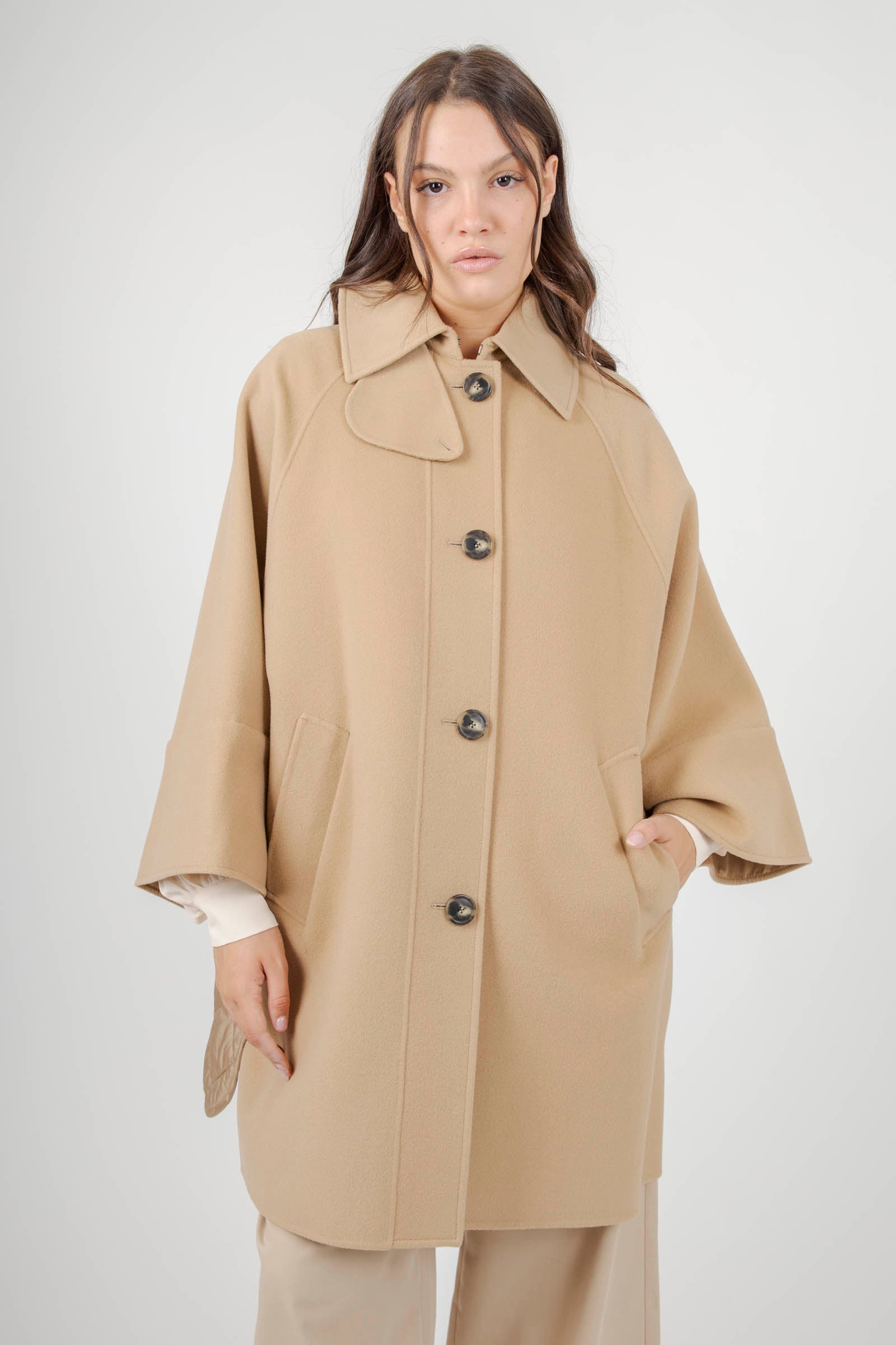 Max Mara Weekend Cappotto In Doppio Drap Di Lana Cammello Donna - 3