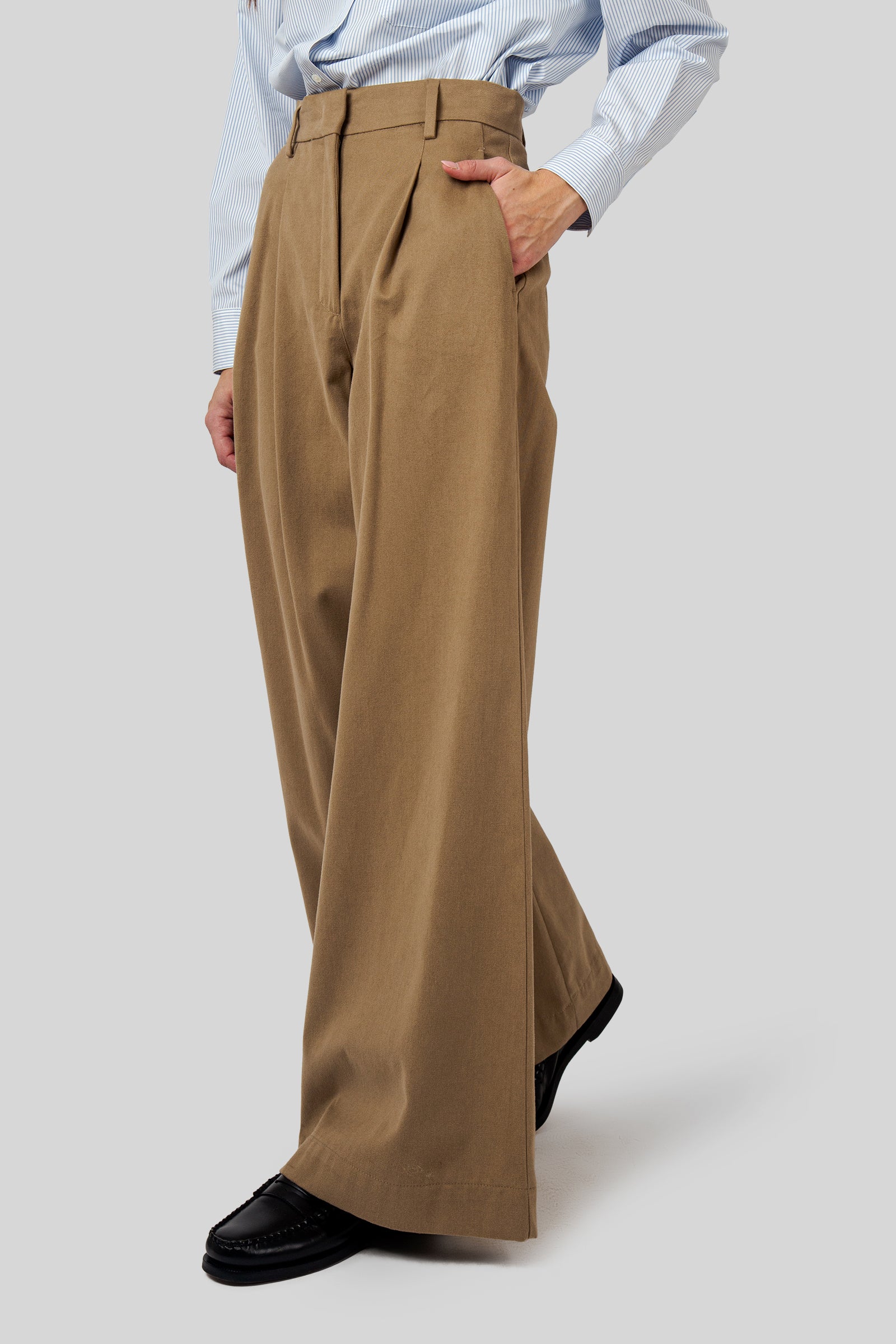 Editto Wide-leg Cotton Drill Pant - 1