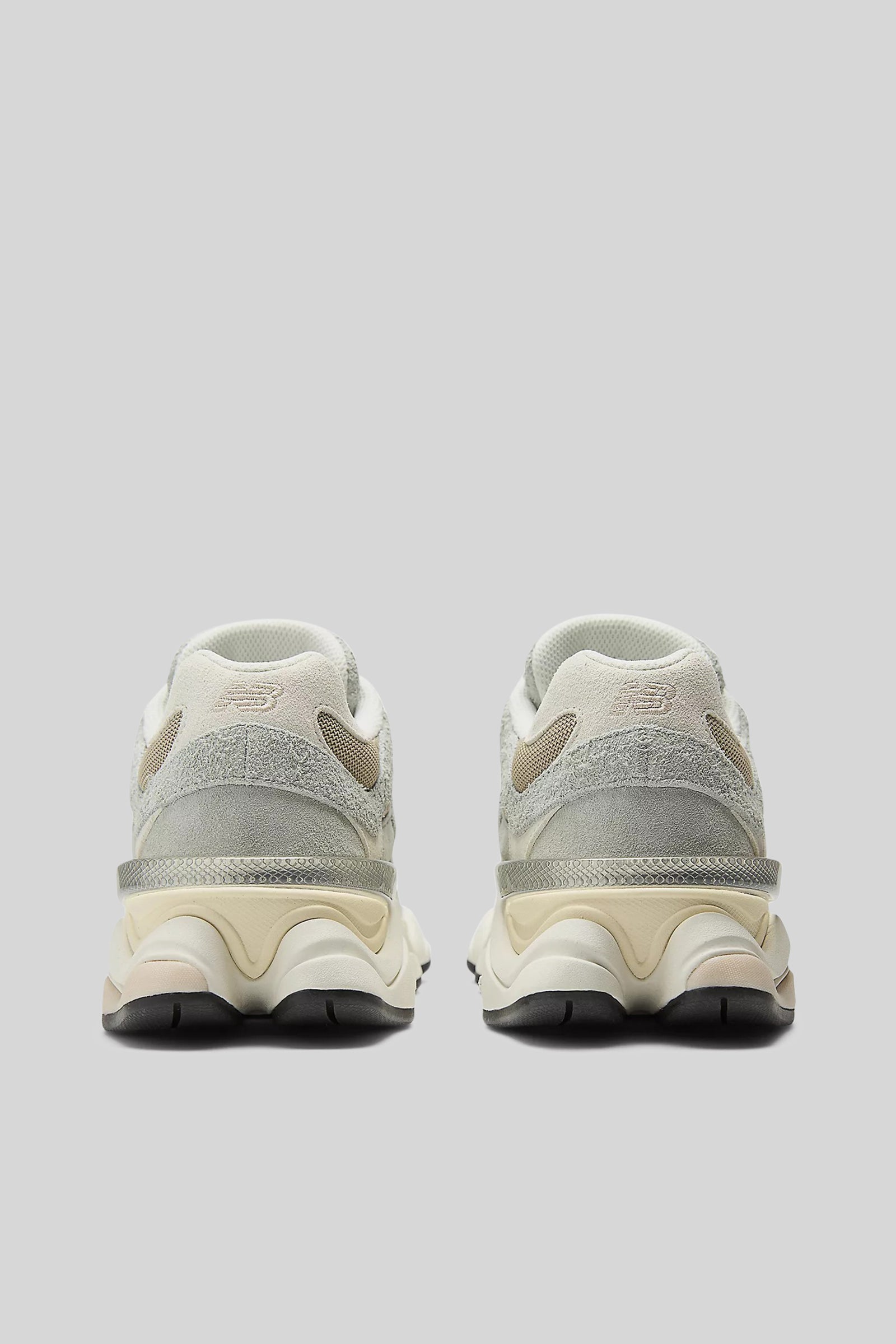 New Balance Sneaker 9060 Grigio Chiaro Donna - 3