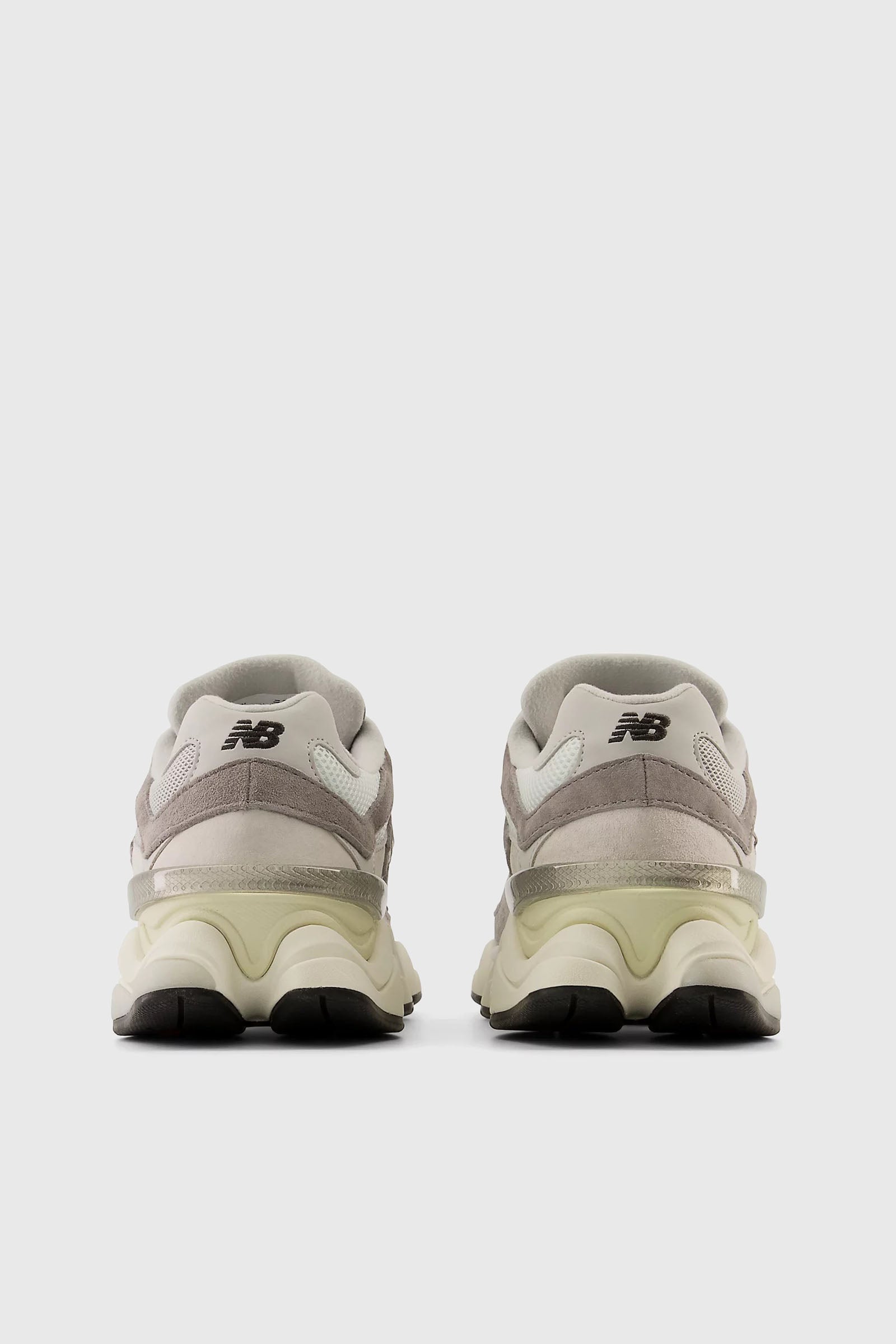 New Balance Sneaker 9060  Grigio - 3