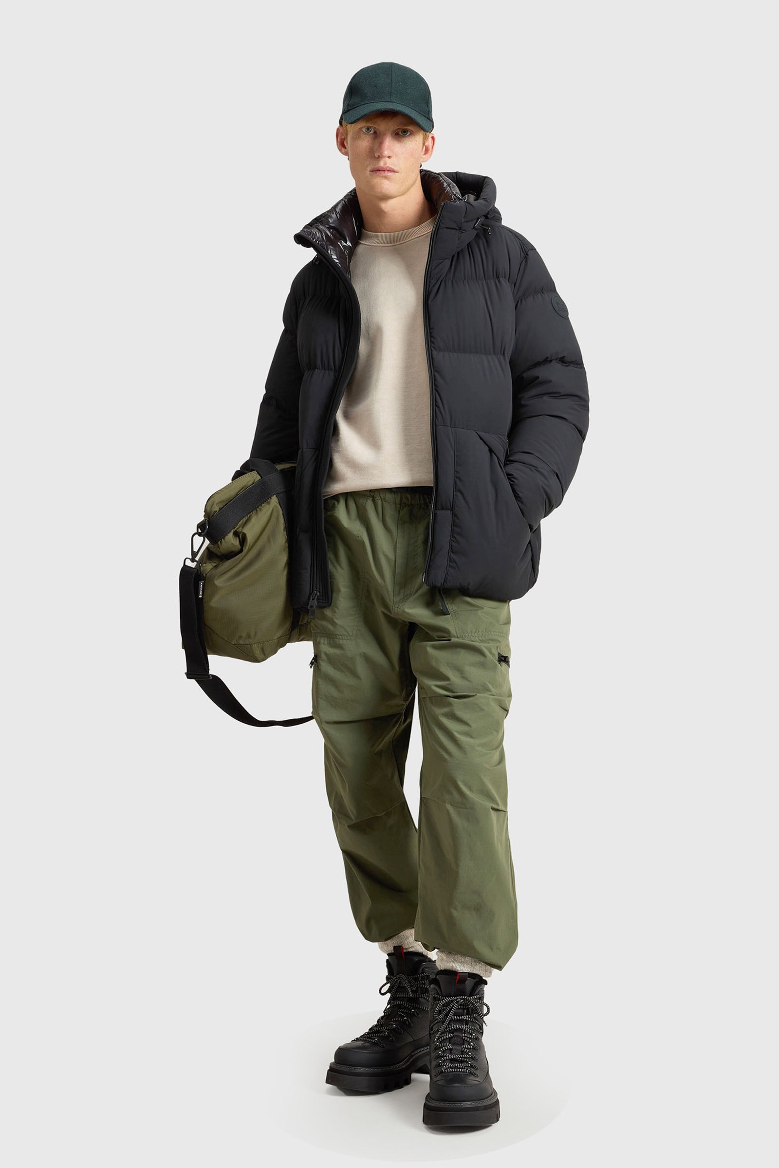 Woolrich Piumino Sierra Supreme In Nylon Elasticizzato Nero Uomo - 4