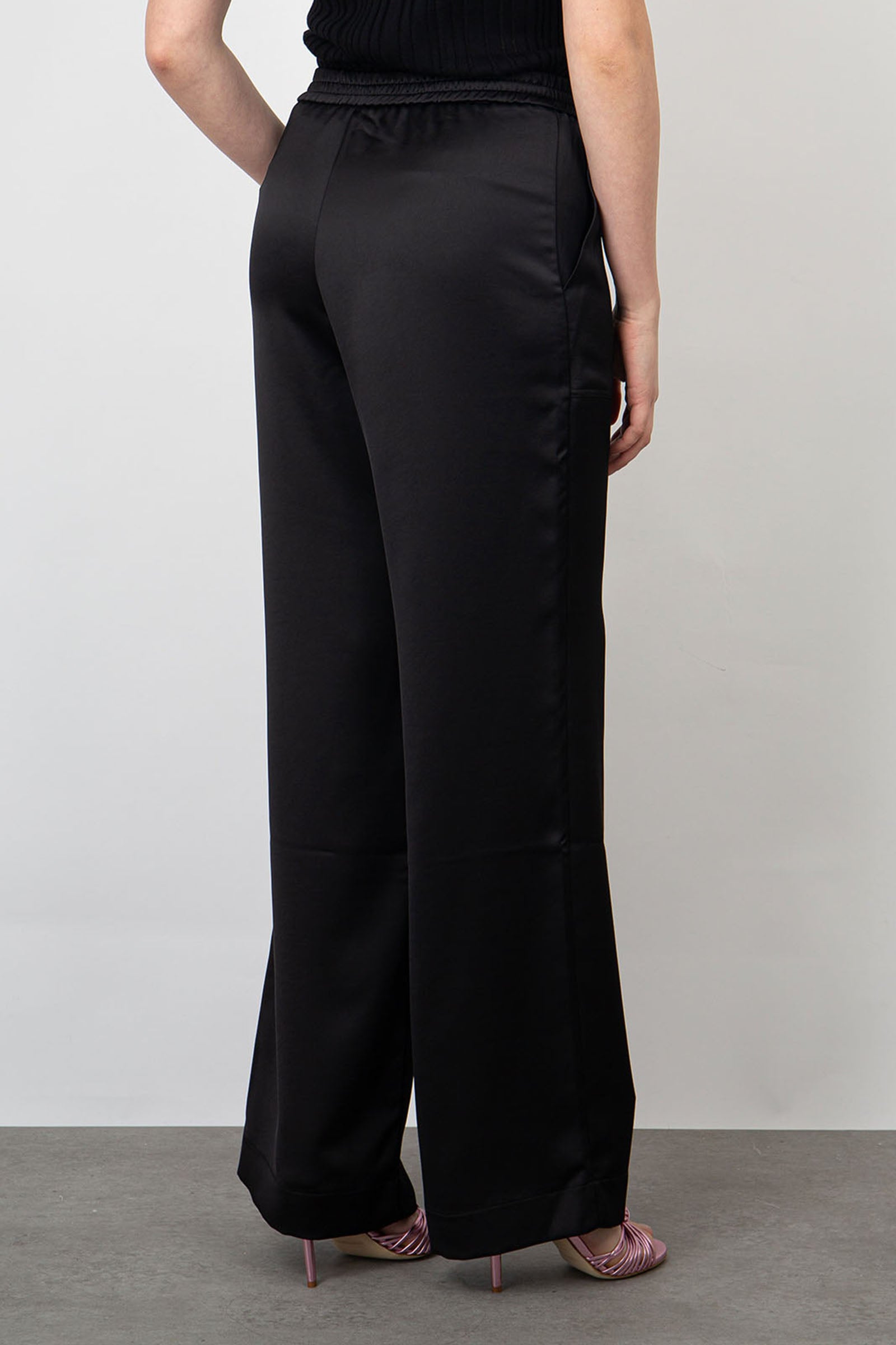 Roberto Collina Soft Satin Black Synthetic Trousers - 4