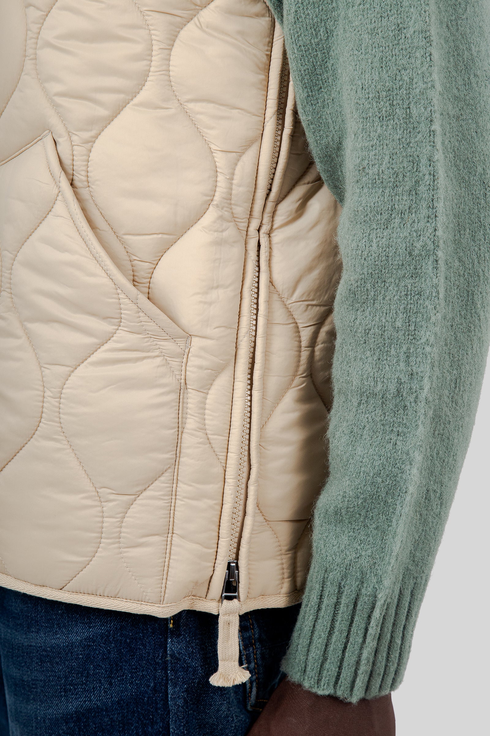 Plymouth Vest - 5