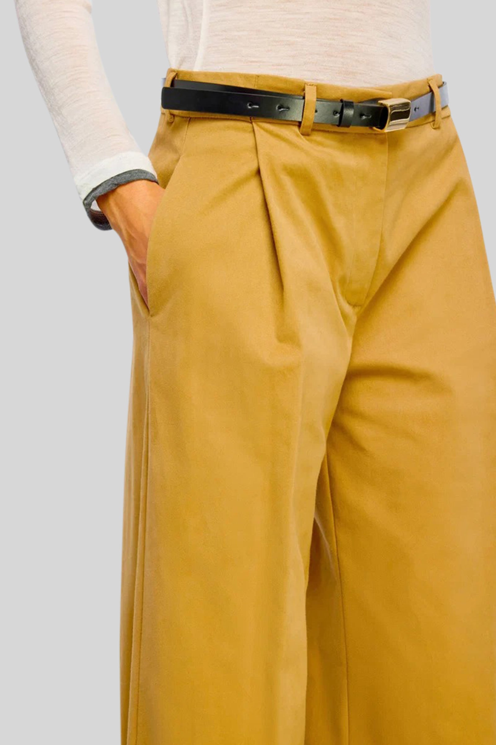 Emily Pant - 2