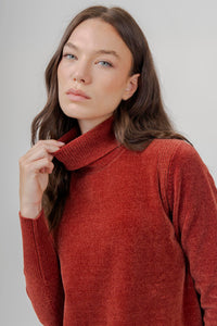 Velvet Vent Turtleneck Wom Sweater rrd