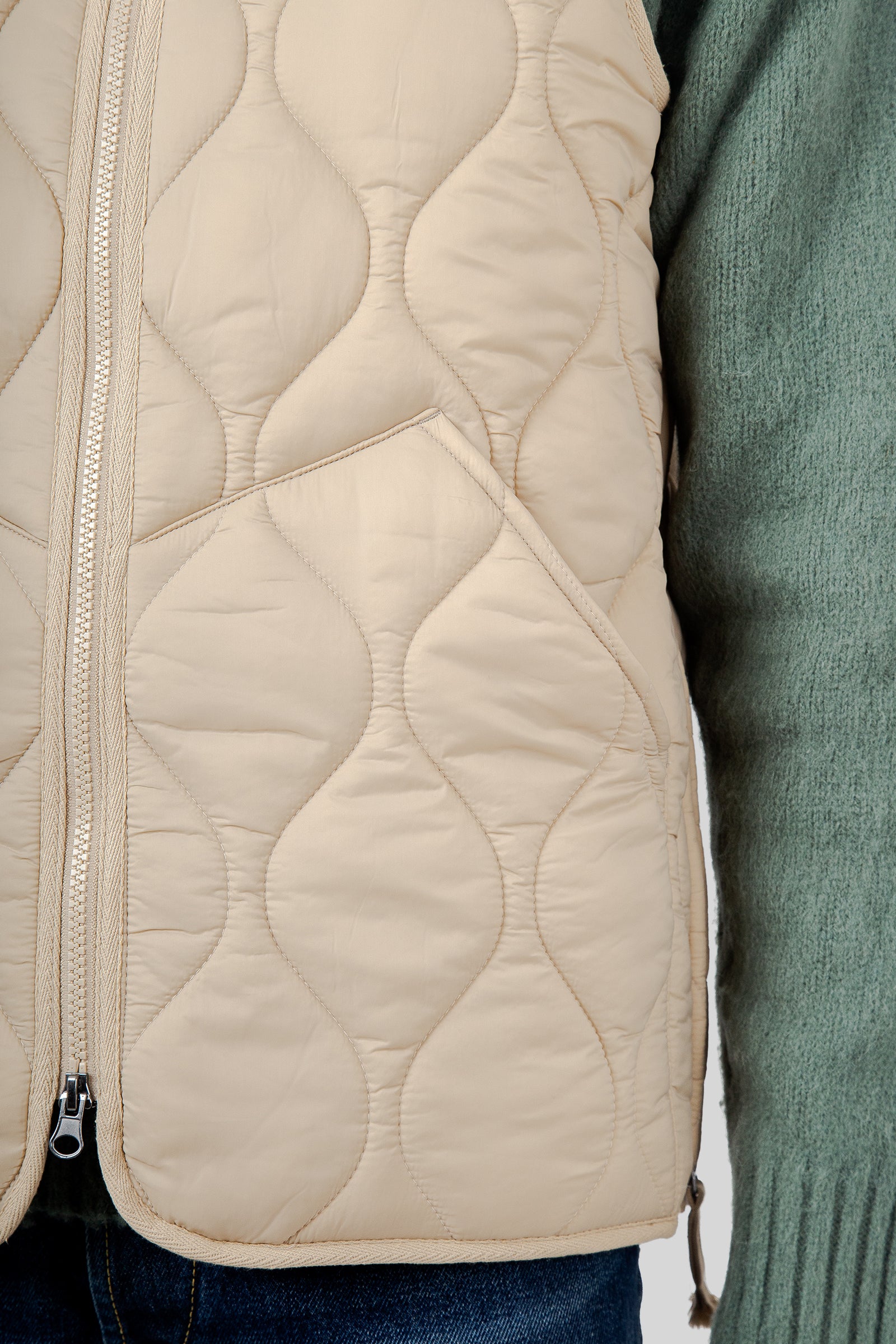 Plymouth Vest - 3
