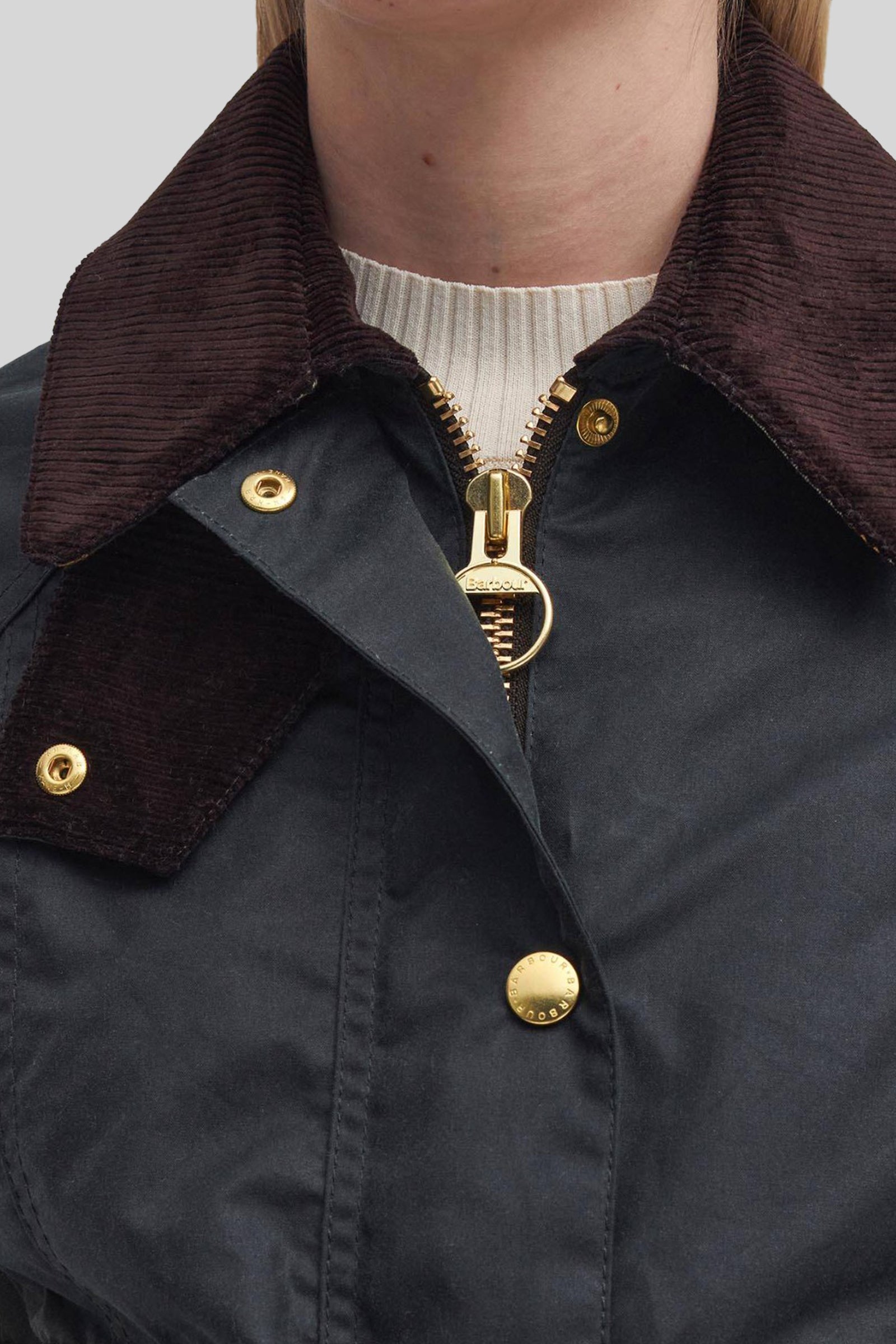 Cropped Beadnell Wax Jacket - 5