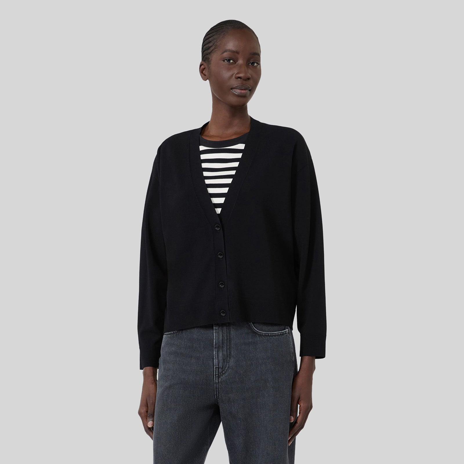 Boario V-neck Cardigan - 5
