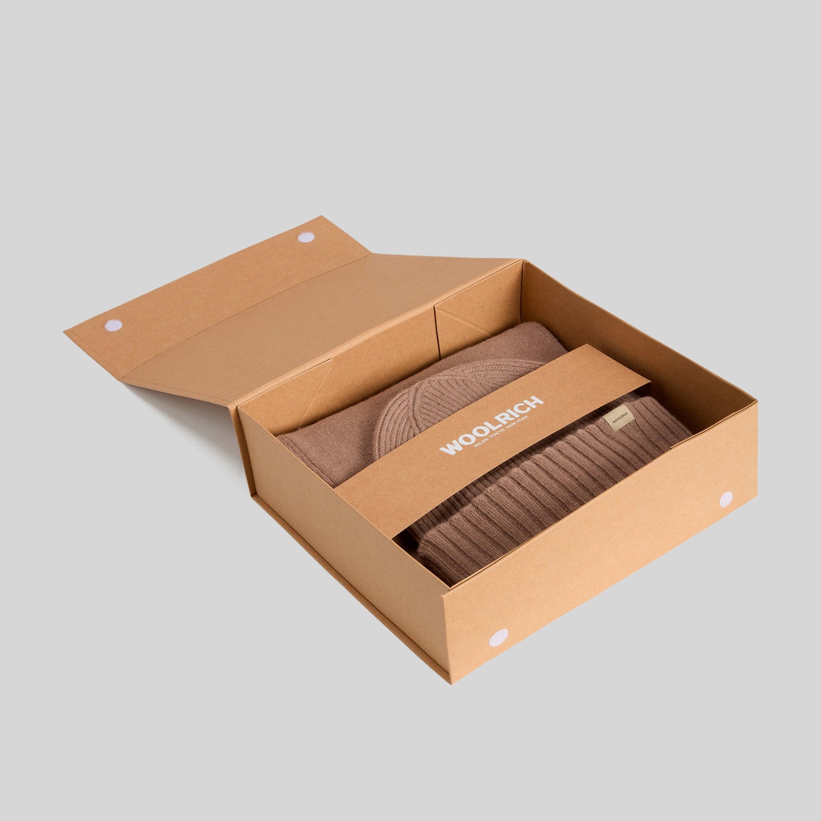 Woolrich Gift Box Sciarpa & Cappello Cipria Unisex - 4