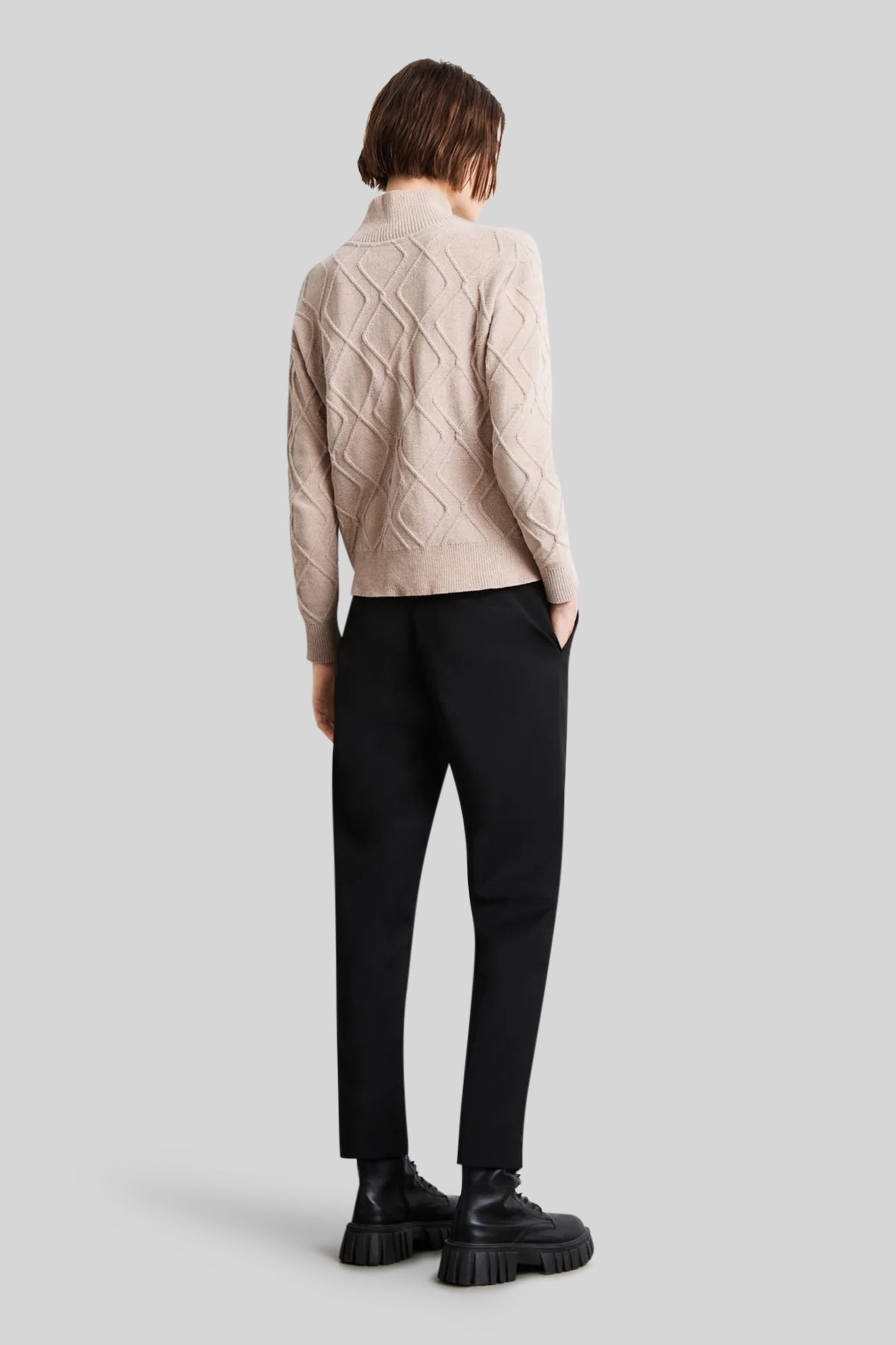 Velvet Fish Wolf Wom Knit - 4