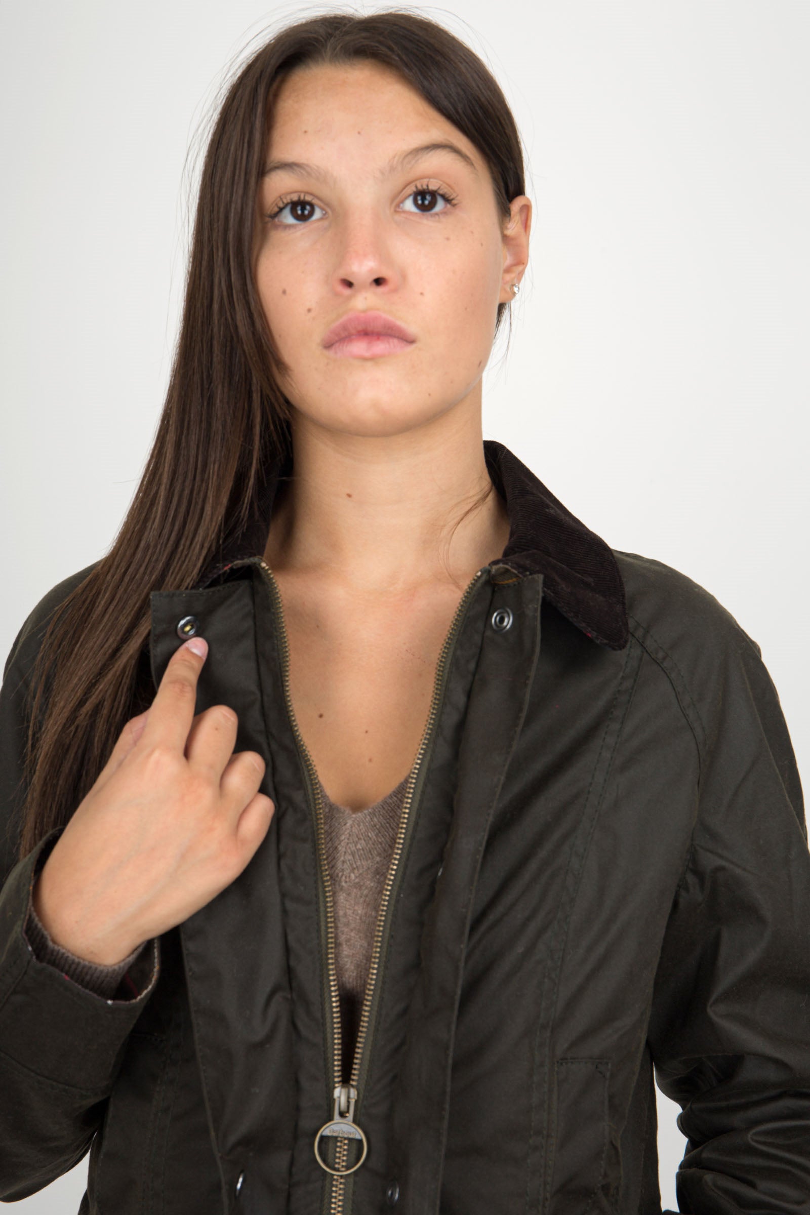 Beadnell Wax Jacket Olive - 2