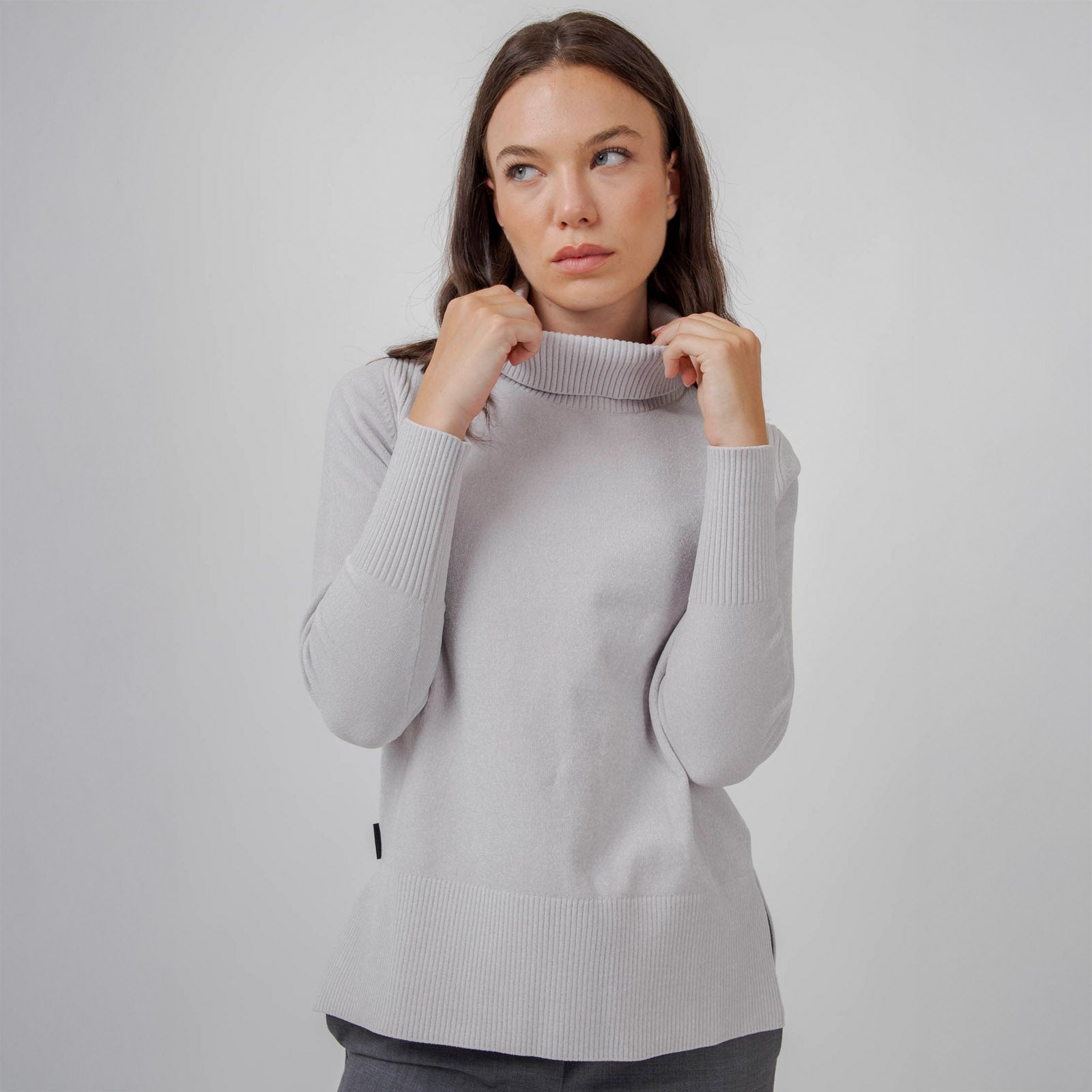 Velvet Vent Turtleneck Wom Sweater - 8