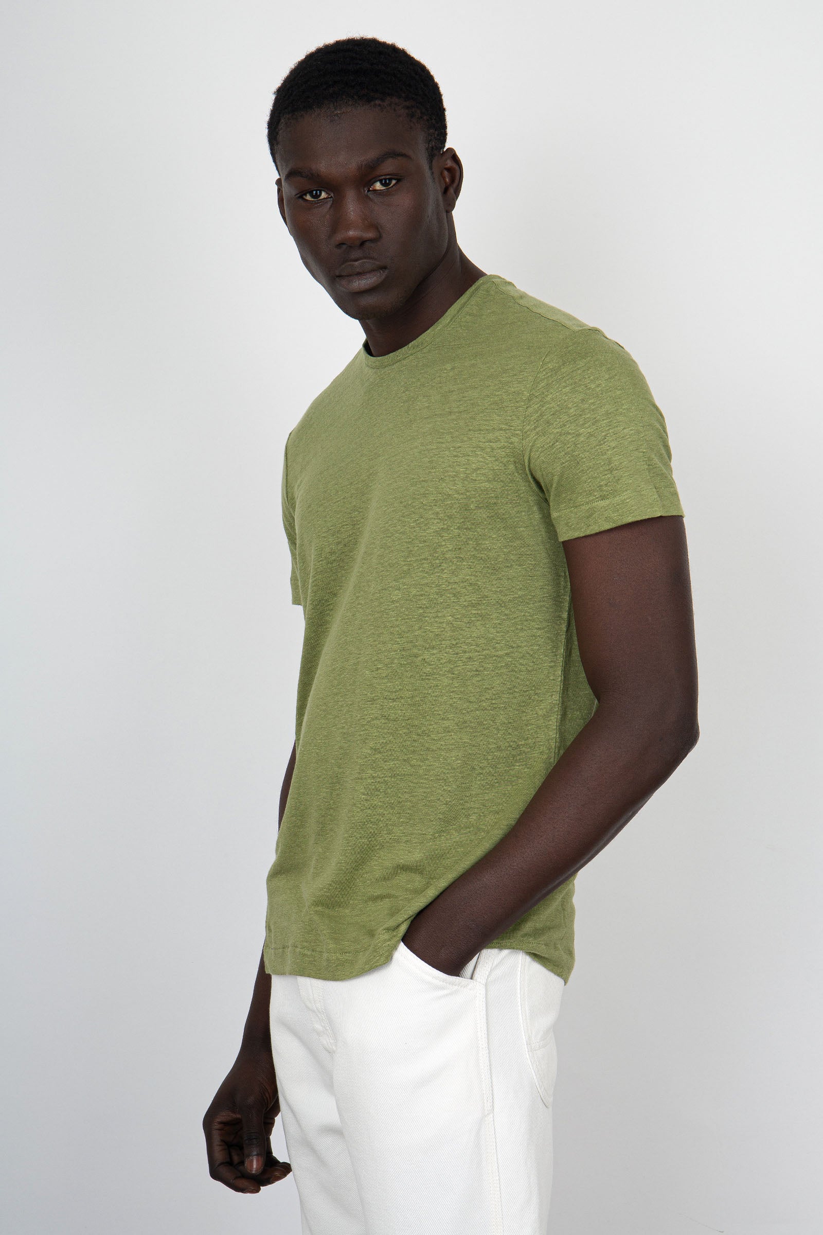 Majestic Filatures Crewneck T-Shirt Linen/Elastane Green - 3