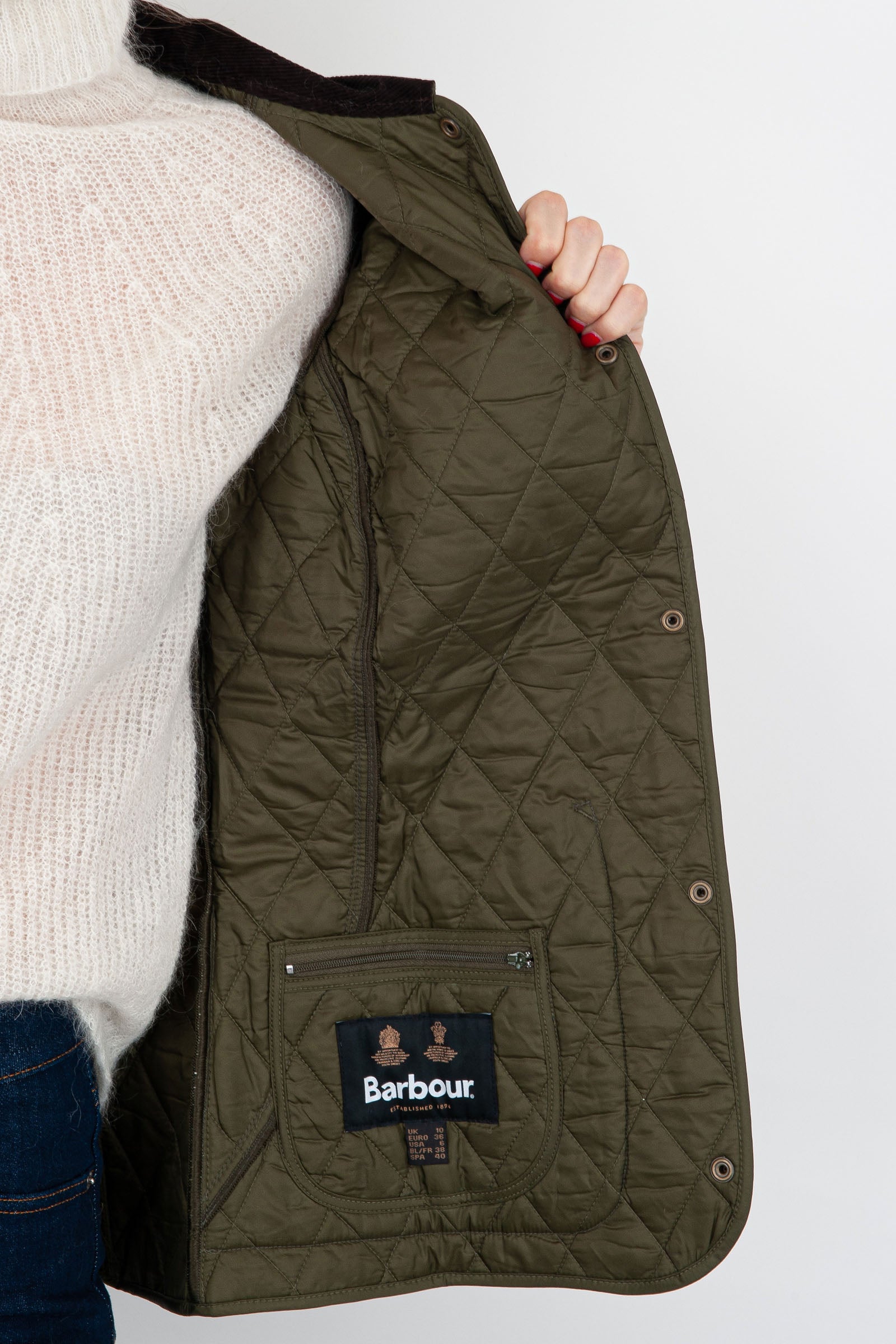 Barbour Annandale Quilted Jacket in Synthetic Olive Green - 5