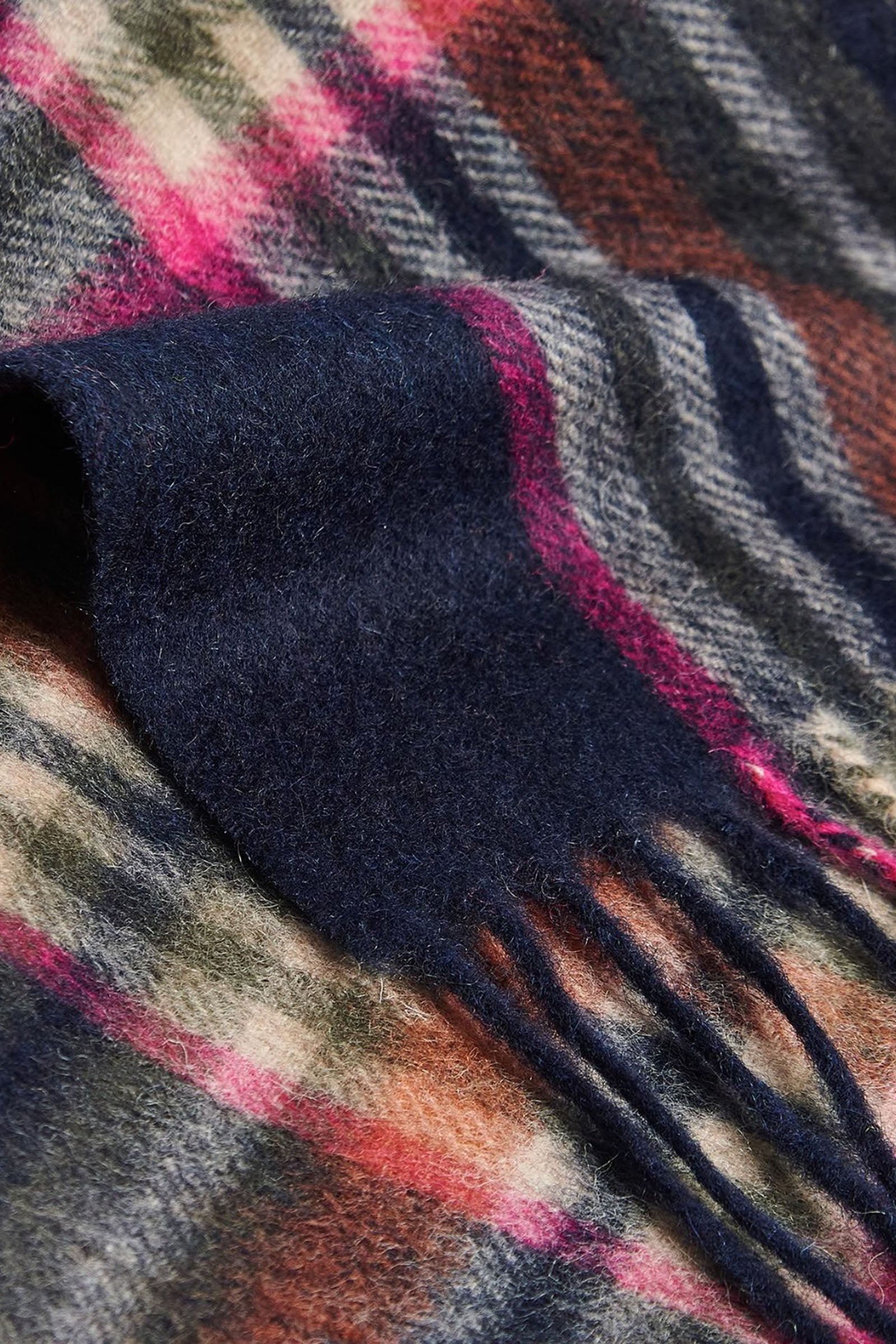 "Barbour Woman's Lonnen Check Wrap Multicolor Wool Scarf" - 2