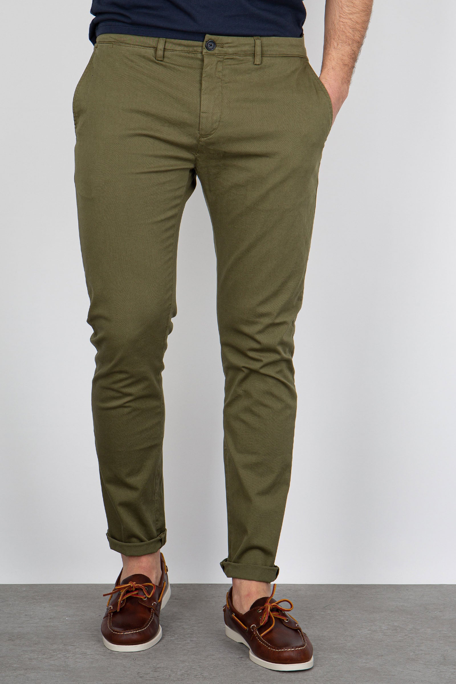 Pantaloni Verdi Uomo Outfit Con Pantaloni Cargo Uomo Jogger